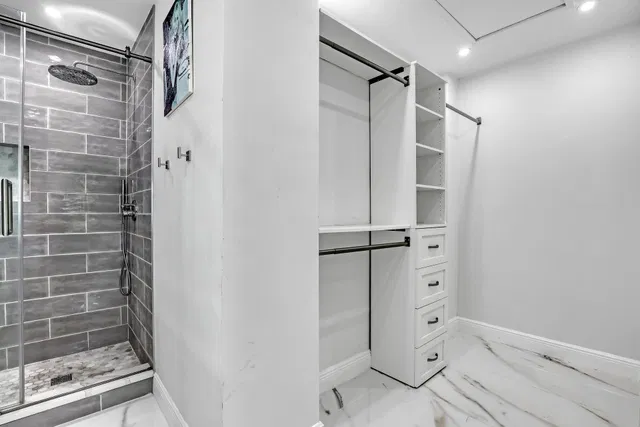 Singer Island Unit 372 photo 13