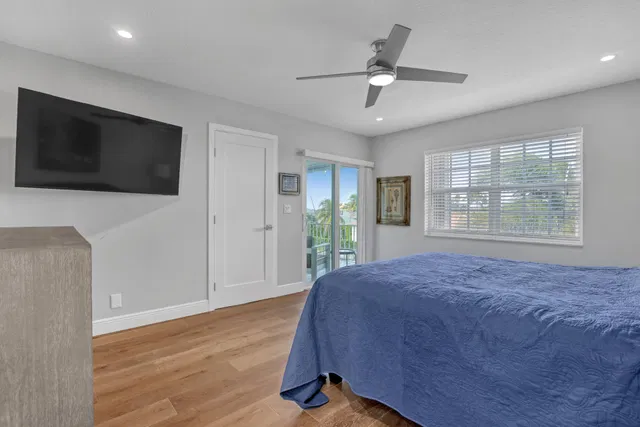 Singer Island Unit 372 photo 14