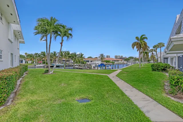 Singer Island Unit 372 photo 25