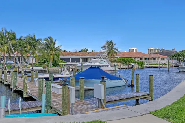 Singer Island Unit 372 photo 27