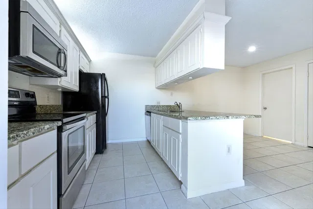 Residence photo 7
