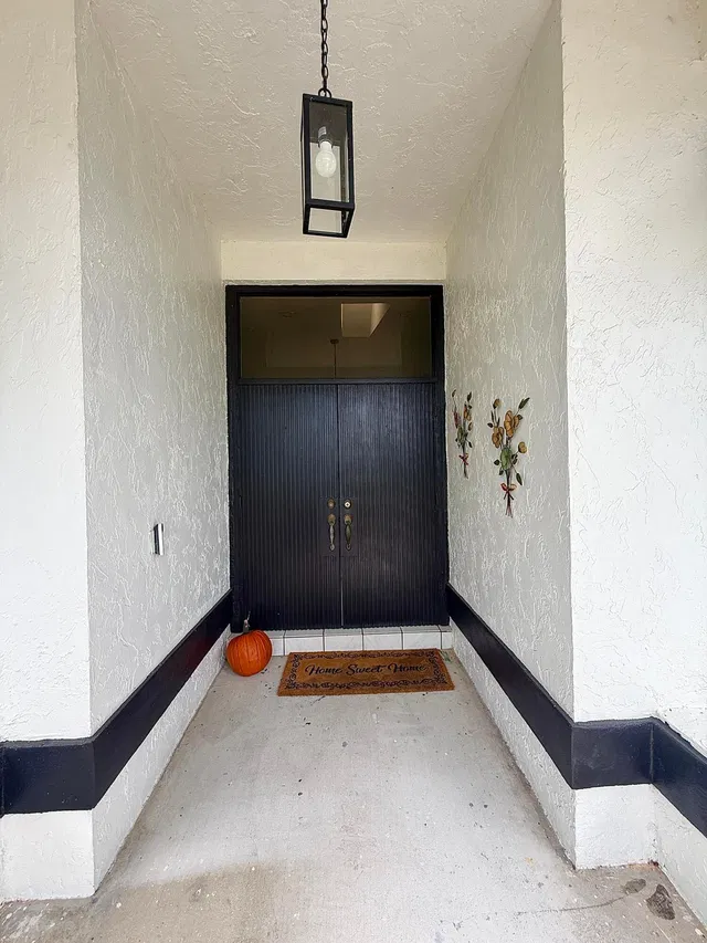 Residence photo 3