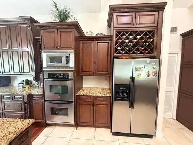 Residence photo 6
