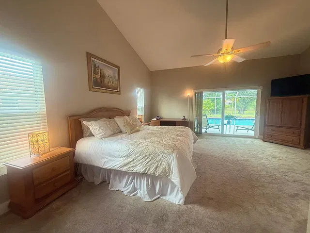 Residence photo 24