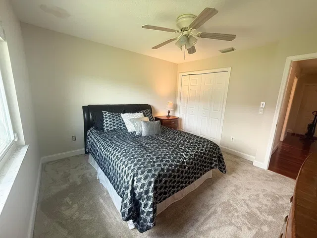 Residence photo 32