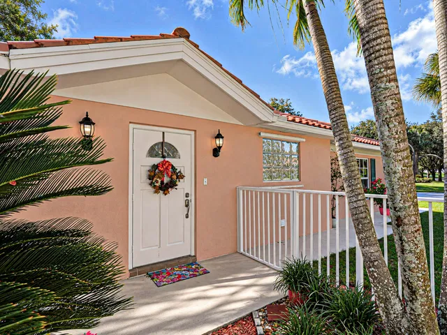 Residence photo 9