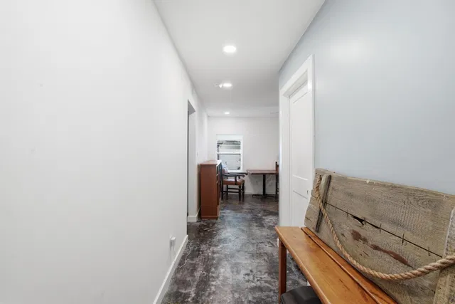 Residence photo 6
