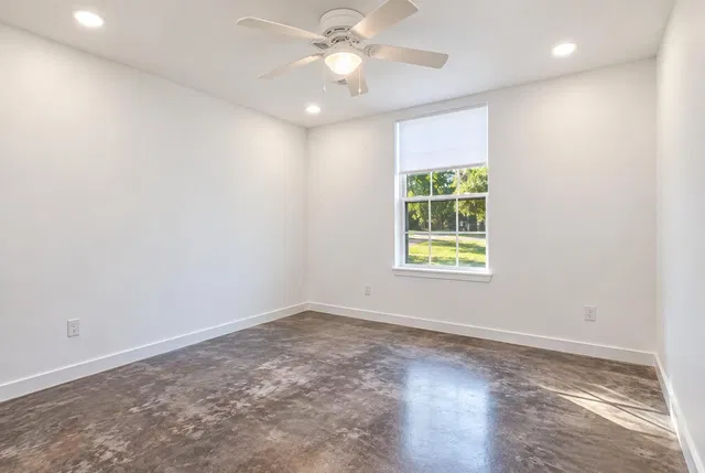 Residence photo 15