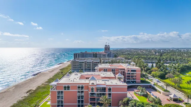 In-Town Palm Beach Unit N PH4 photo 35