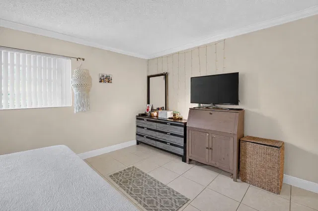 Residence photo 27