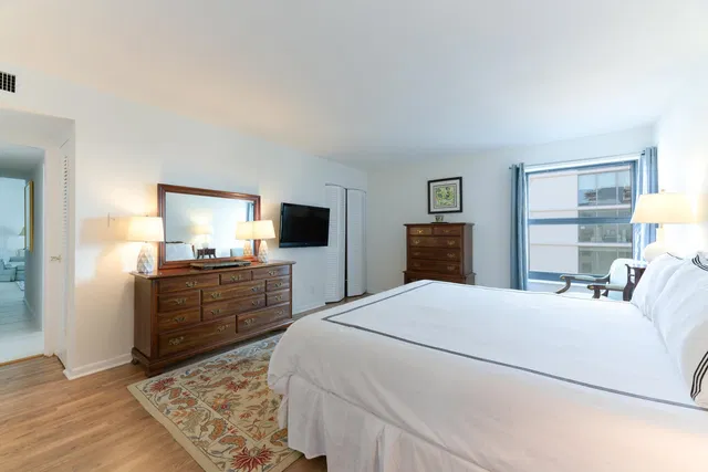 Downtown West Palm Beach Unit 8f photo 14