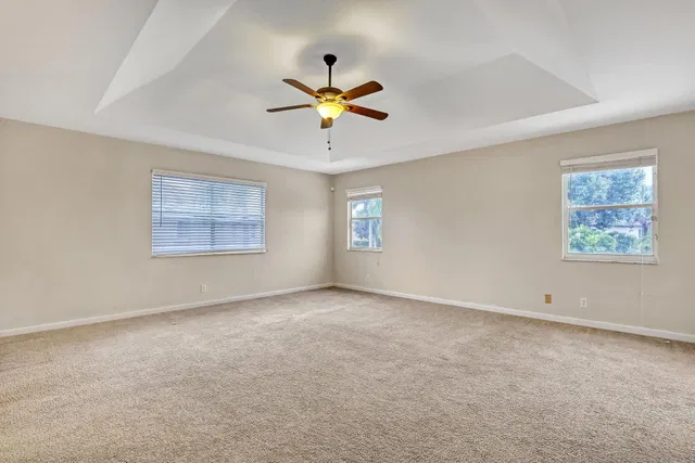 Residence photo 22