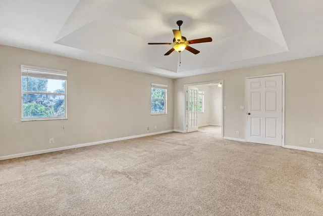 Residence photo 23