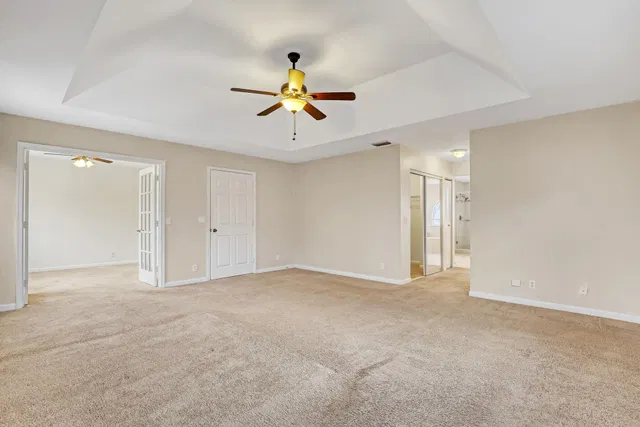 Residence photo 24