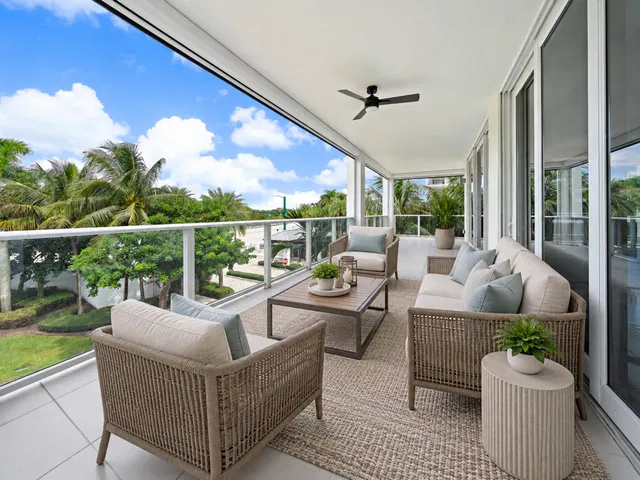 Azure Palm Beach Gardens Unit 301 photo 13