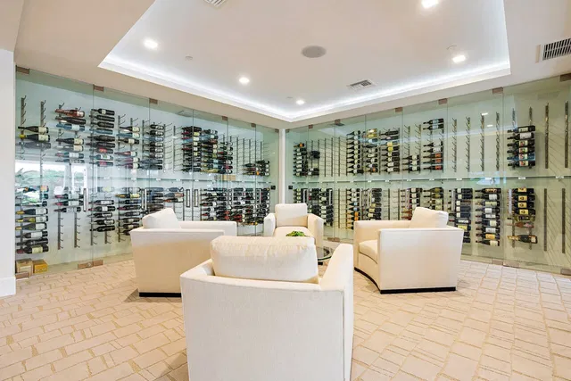 Azure Palm Beach Gardens Unit 301 photo 23