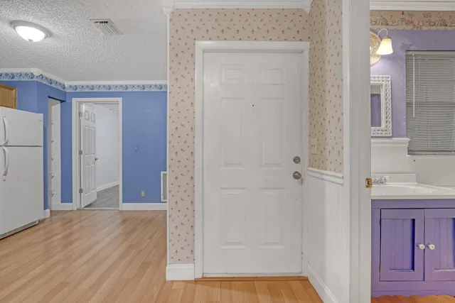 Residence photo 6