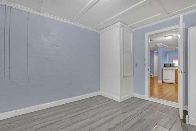 Residence photo 17