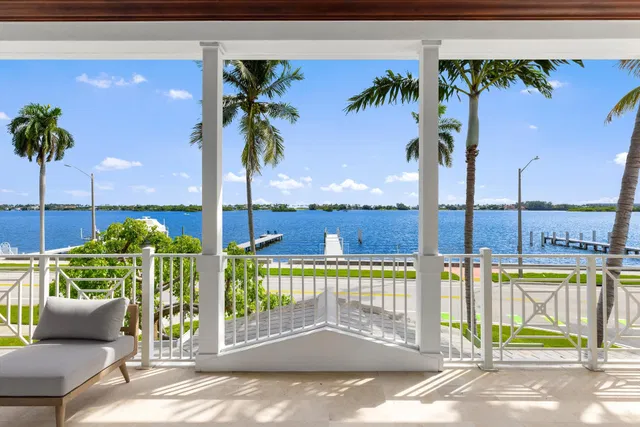 SoSo West Palm Beach Residence photo 37