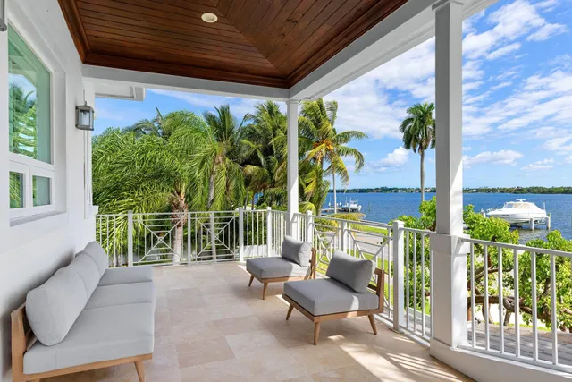 SoSo West Palm Beach Residence photo 38