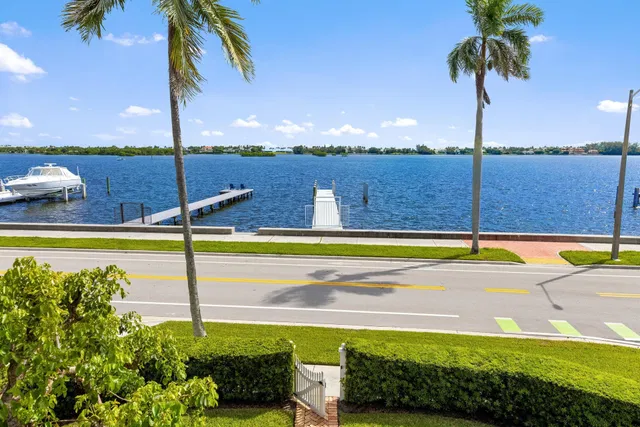 SoSo West Palm Beach Residence photo 49
