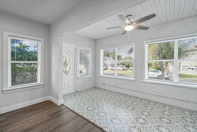 West Palm Beach Residence photo 5