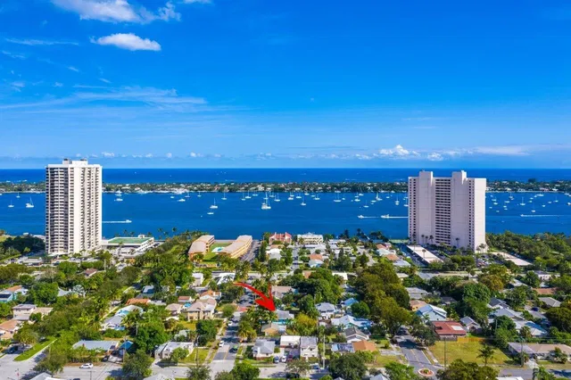 West Palm Beach Residence photo 26