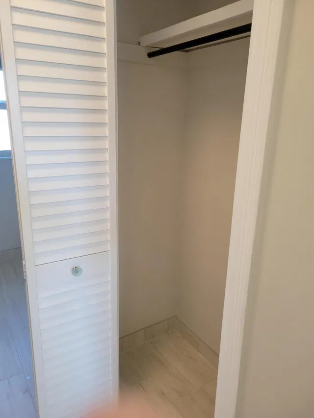 Residence photo 16