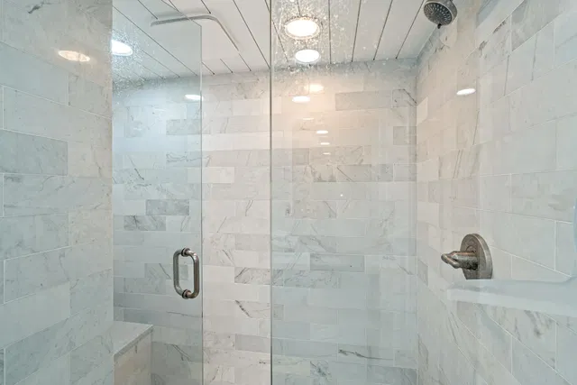 Unit 1120 photo 30