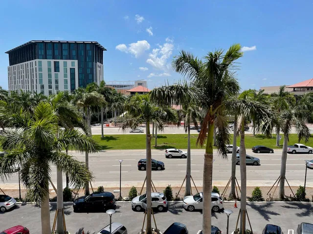 The Tower Condominium at Cityplace Unit 409 photo 11