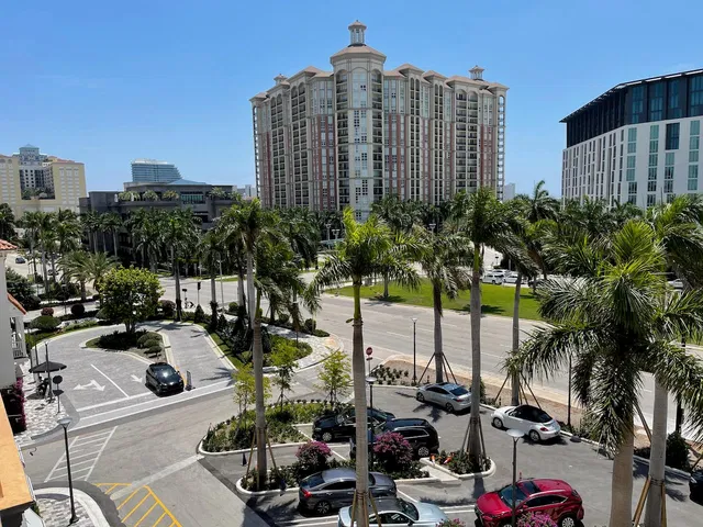 The Tower Condominium at Cityplace Unit 409 photo 12