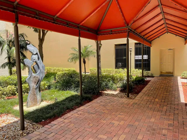 The Tower Condominium at Cityplace Unit 409 photo 34