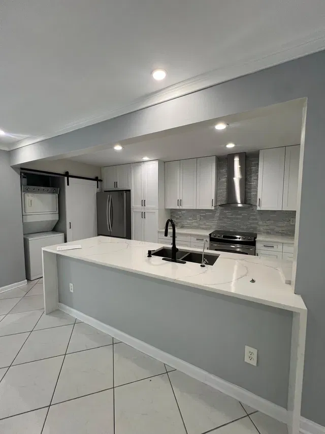 Residence photo 10