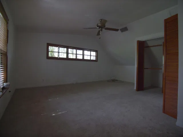 Residence photo 17