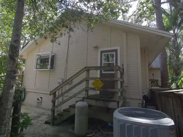 Residence photo 24