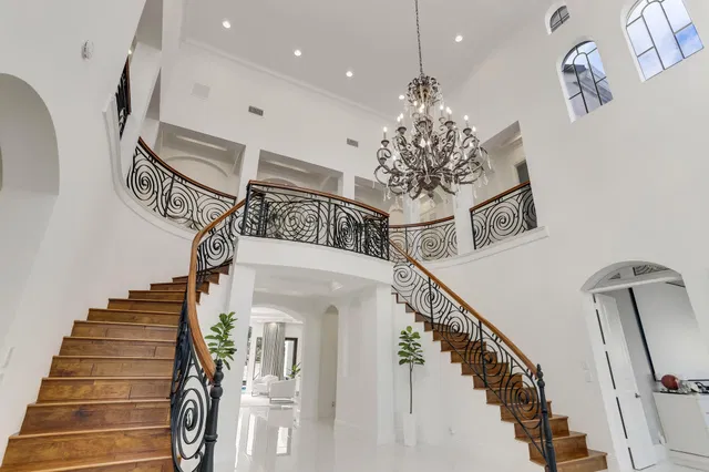 St. Andrews Country Club Residence photo 11
