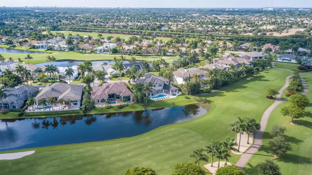 St. Andrews Country Club Residence photo 39