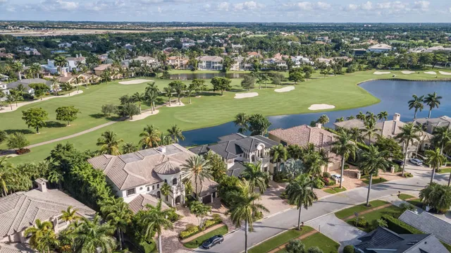 St. Andrews Country Club Residence photo 41