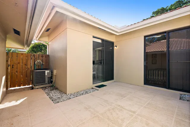 PGA National Palm Beach Gardens Residence photo 22