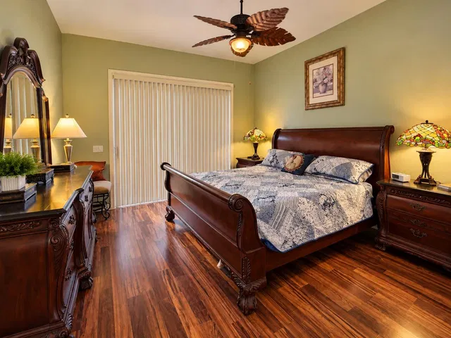  Residence photo 6