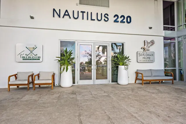 Nautilus 220 Unit 1802 photo 43
