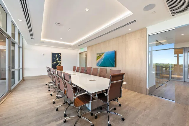 Nautilus 220 Unit 1802 photo 72