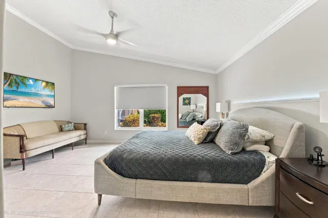 Residence photo 19