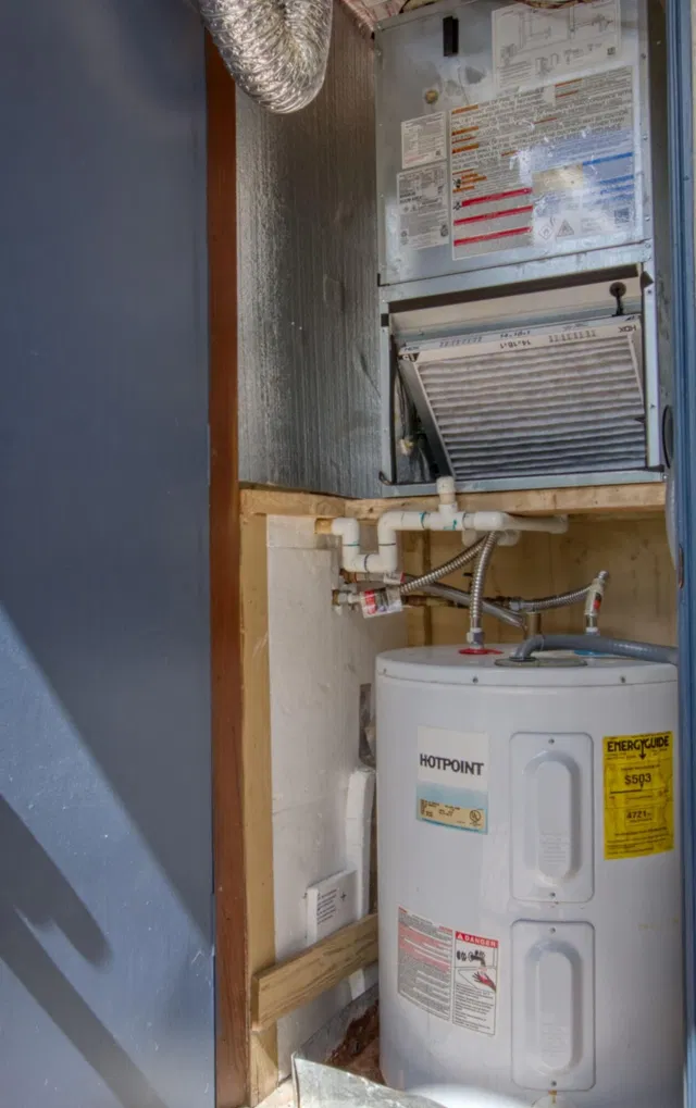 Unit 204 photo 16