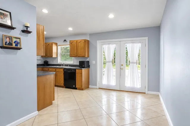 Residence photo 6