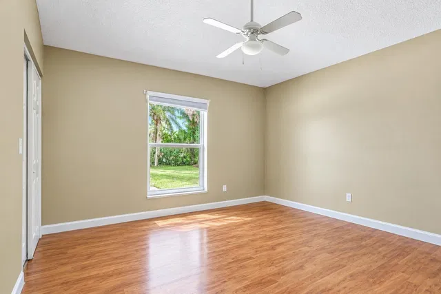 Residence photo 14