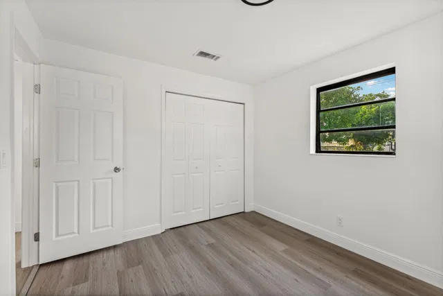Residence photo 7