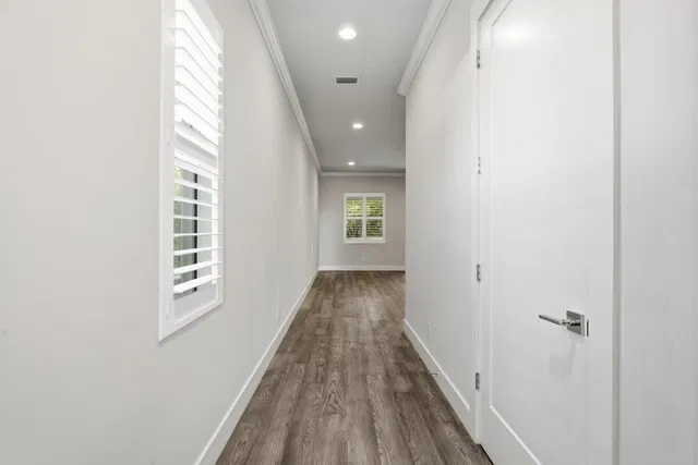 Residence photo 8