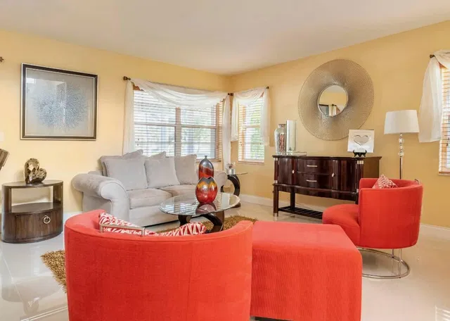 Residence photo 7