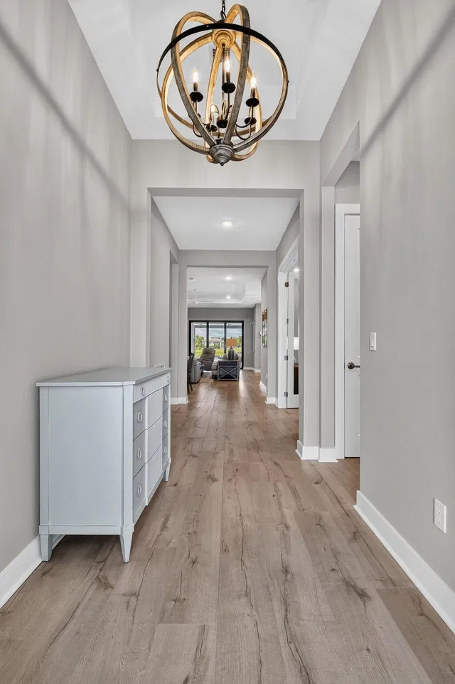 Residence photo 5